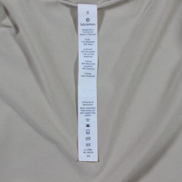 Lululemon Sherpa Hooded Puffer Jacket Size 8 Beige Cream Teddy Fleece Coat - Picture 4 of 11